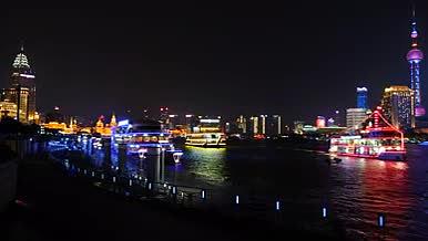 4K上海十六铺码头隔江相望陆家嘴延时拍摄视频的预览图